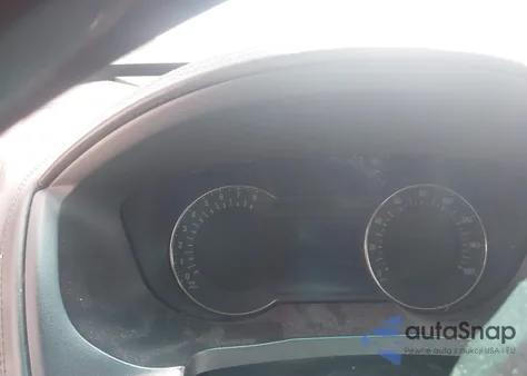 2016 Ford Explorer Platinum z USA, uszkodzony, nr VIN 1FM5K8HT5GGA69115